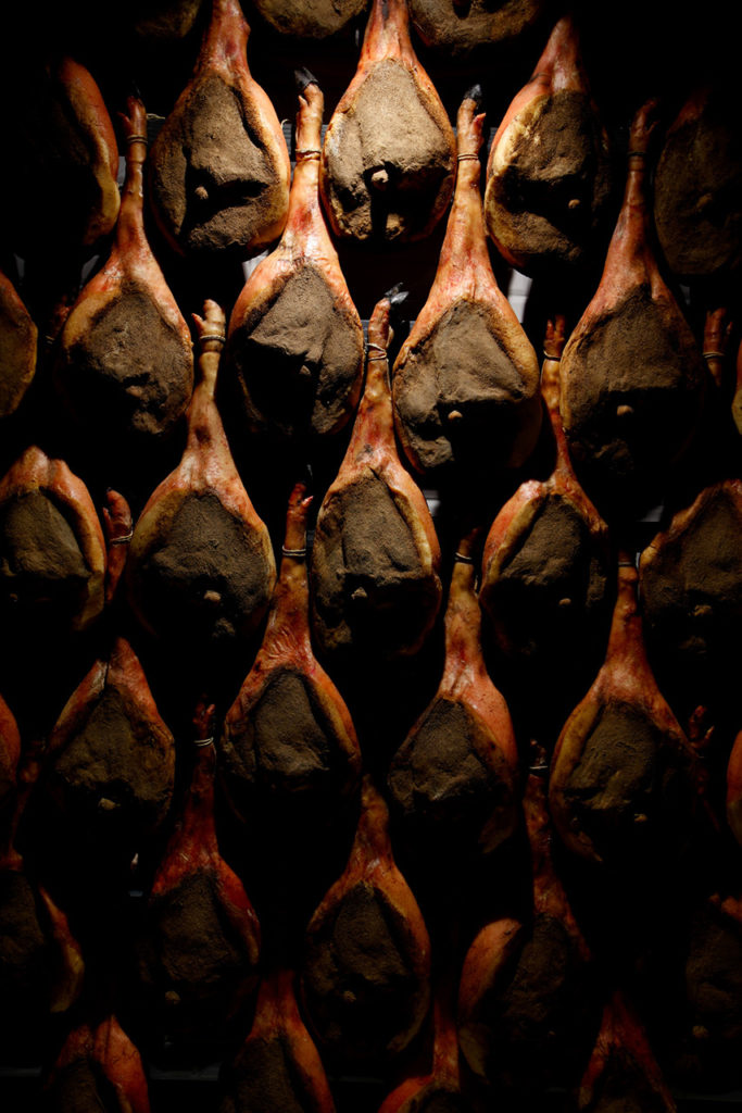 Scalera di prosciutto toscano di Cinta Senese Dop